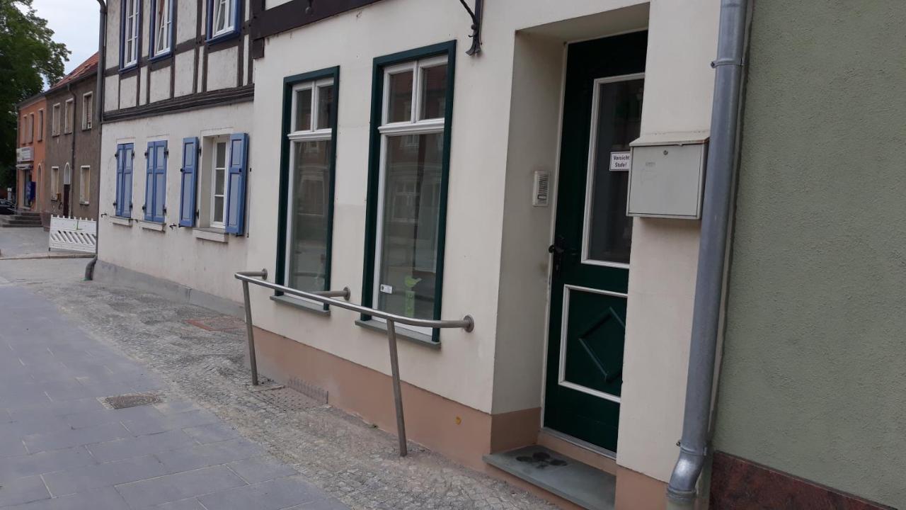 Ferienhaus Hof Albrecht Tangermuende Luaran gambar